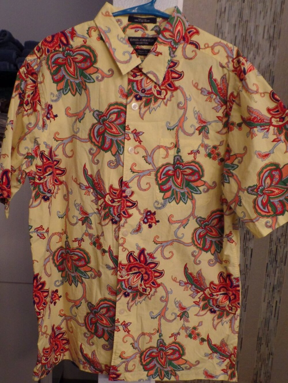 DANIEL CREMIEUX Men's Short Sleeve Floral Shirt - Medium